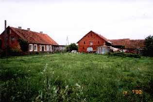 [3] Wohnhaus Nr. 9, Feb.2000