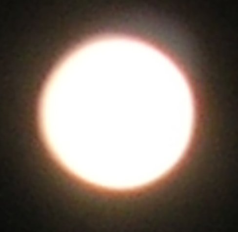 Total eclipse of the moon (zoomed) - 2007-03-05 03:06 CET (11)