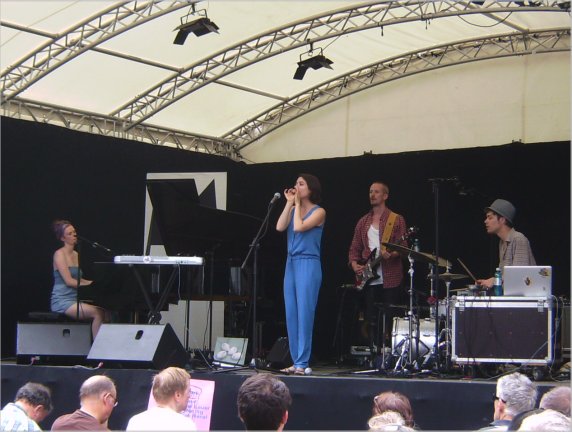 Frankfurt: Jazz im Museum 2013, Schneeweiss + Rosenrot